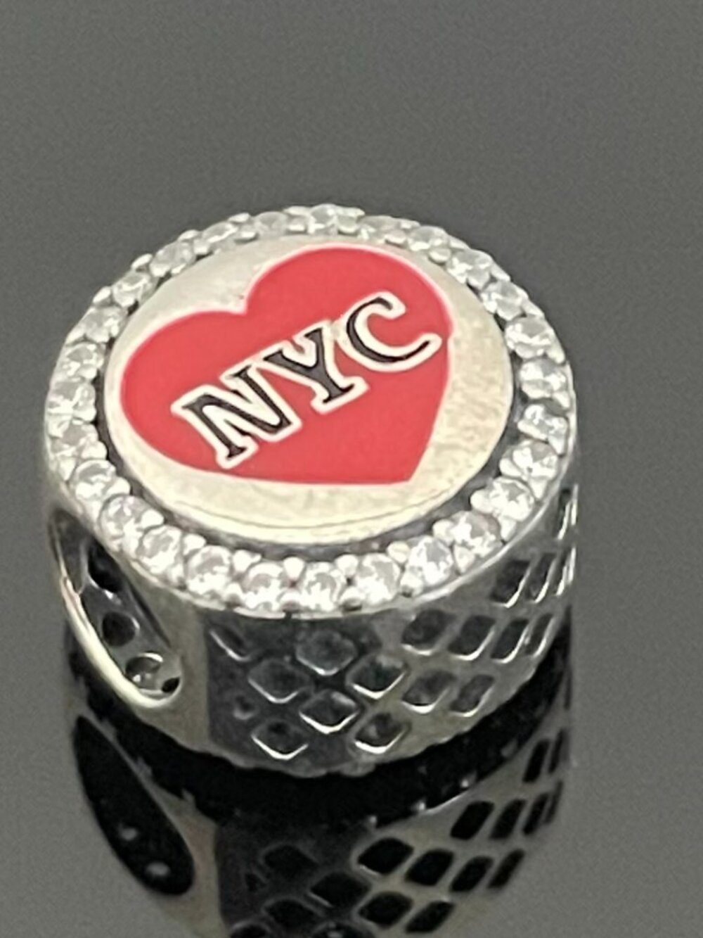 Pandora NYC exclusive Charm